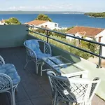 Apartment In With Sea View, Loggia,air Conditioning, Wifi 4565-1 Ždrelac
